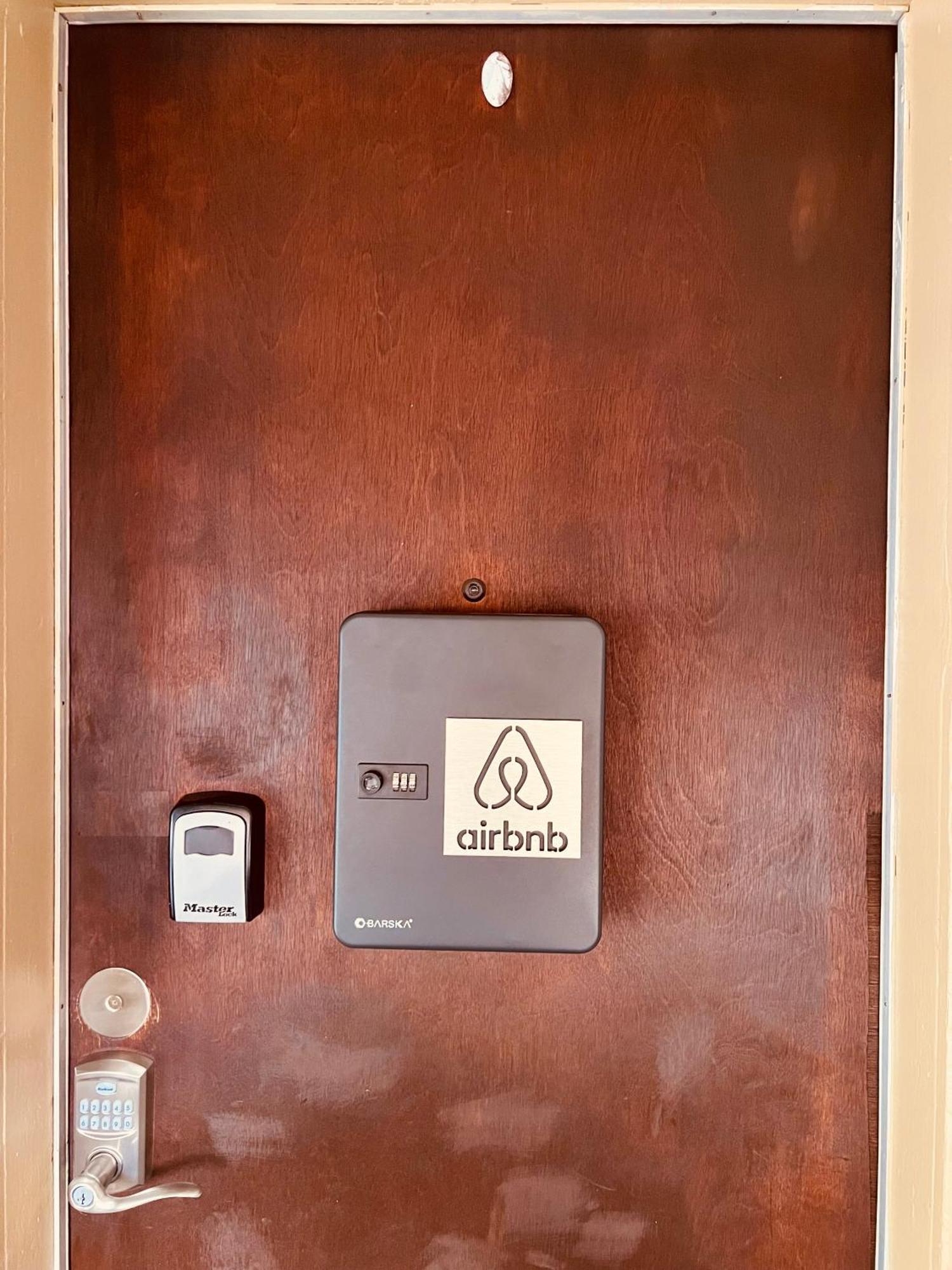 Pacifico'S Place “2C” Otel Hartford Dış mekan fotoğraf